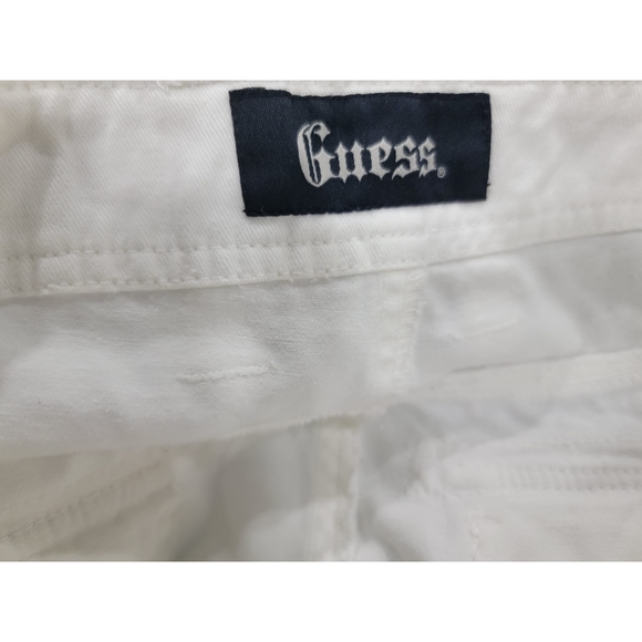 (M) Guess Shorts (Men) - Picture 10 of 10